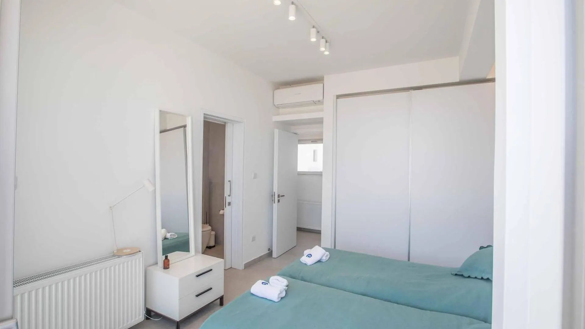 Olivine Pearl 3 Villa Protaras