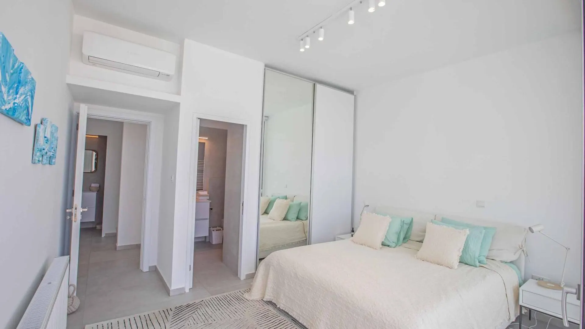 Olivine Pearl 3 Villa Protaras