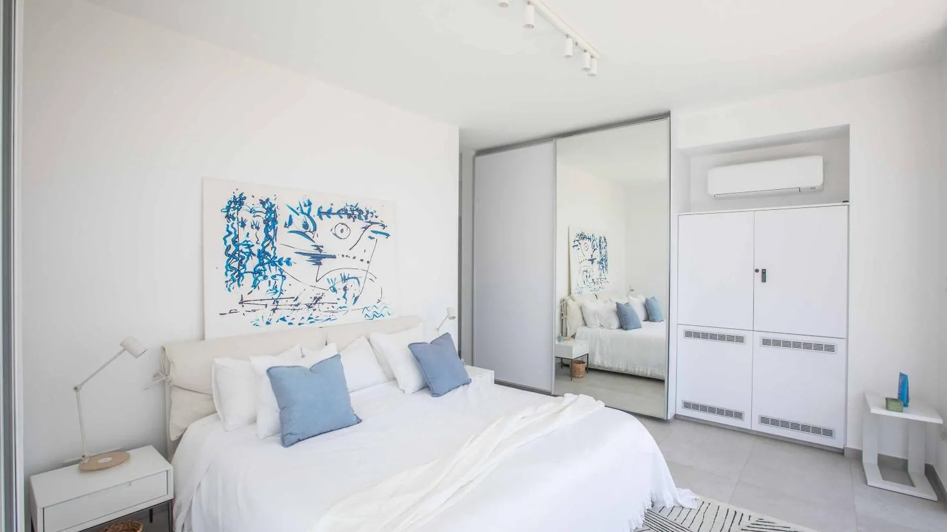 Olivine Pearl 3 Villa Protaras